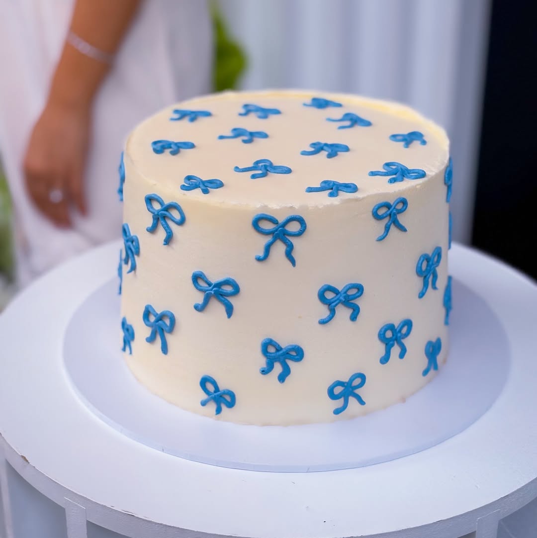 Buttercream Bows CHARM CAKE