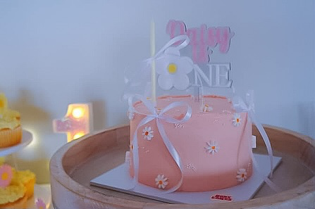 Daisy CHARM CAKE